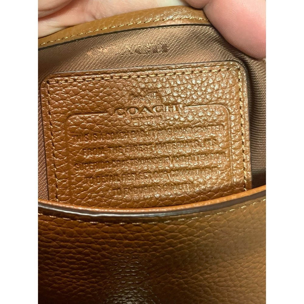 Coach Pebbled Leather Turnlock Crossbody Bag Brown brass Hardware luxury chic - Picture 8 of 10